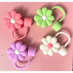 Flower-Shaped Silicone Straw Cover Caps 4-Pack Multicolor
